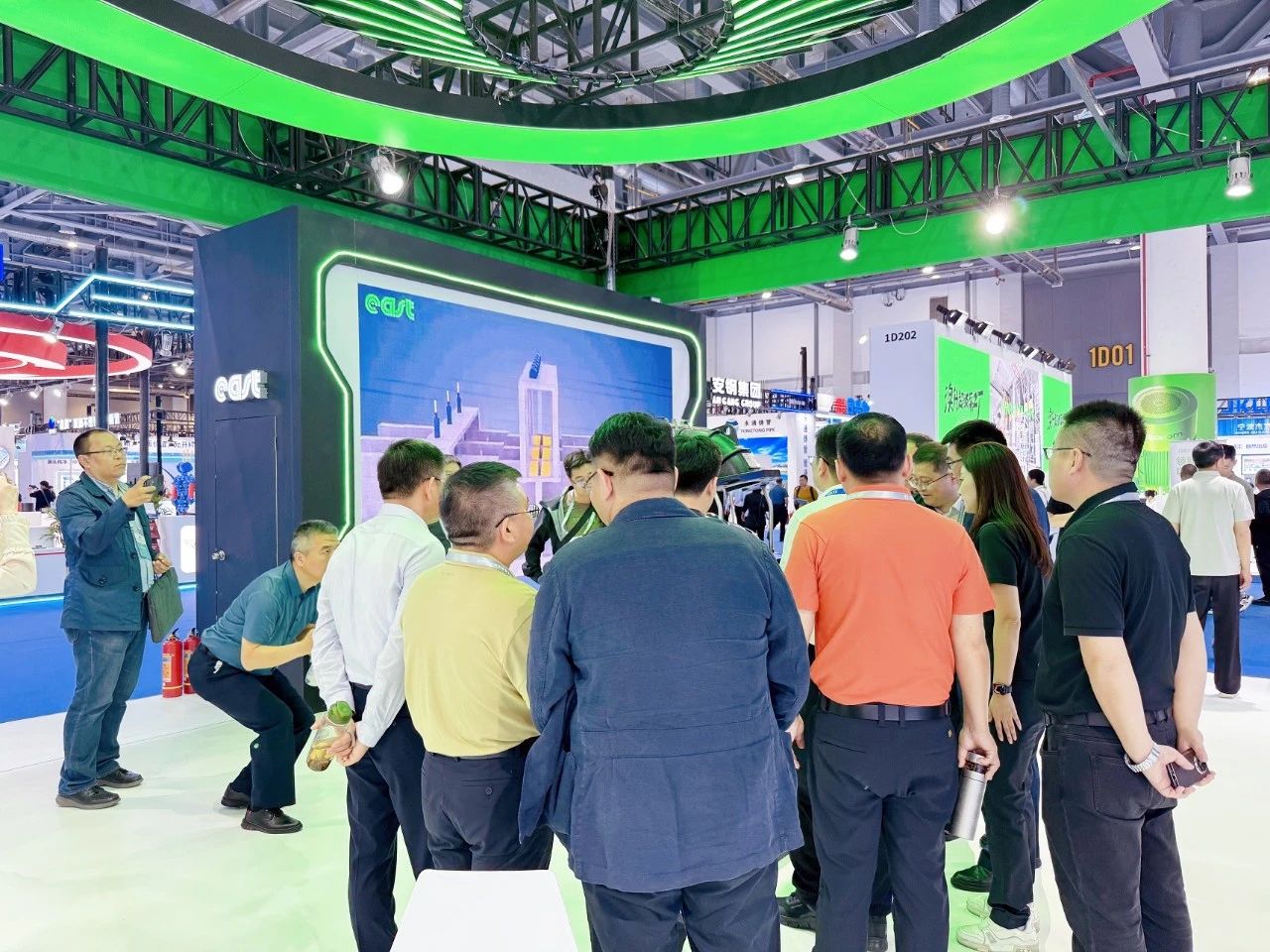 638810273834297862126.jpg 东方泵业携多款创新产品与解决方案惊艳亮相中国城镇供水排水协会2025年会